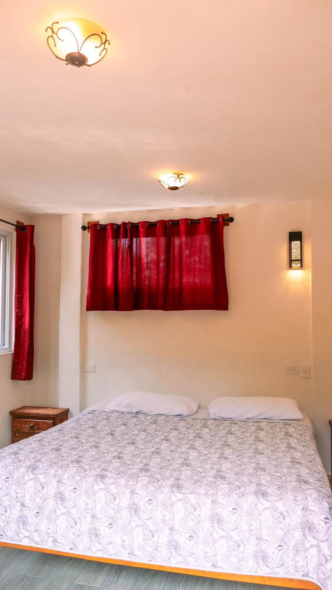 Ati Hostel & Beach Club San Marcos La Laguna Eksteriør bilde